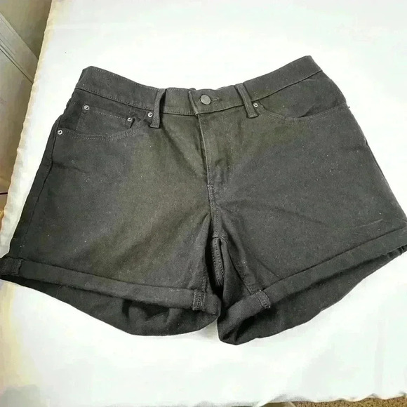 NWOT - Levi Mid Length Women's Jean Shorts - Size 31/Size 14 (Black) - Picture 3 of 7